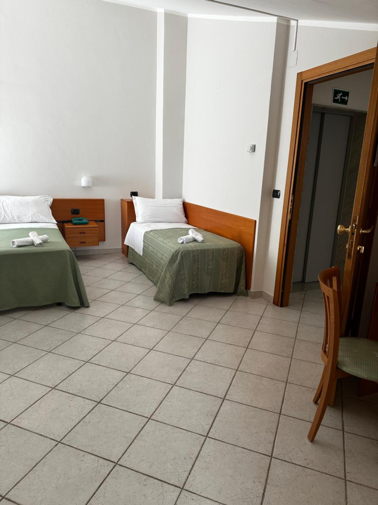 Hotel San Francesco San Giovanni Rotondo Extérieur photo